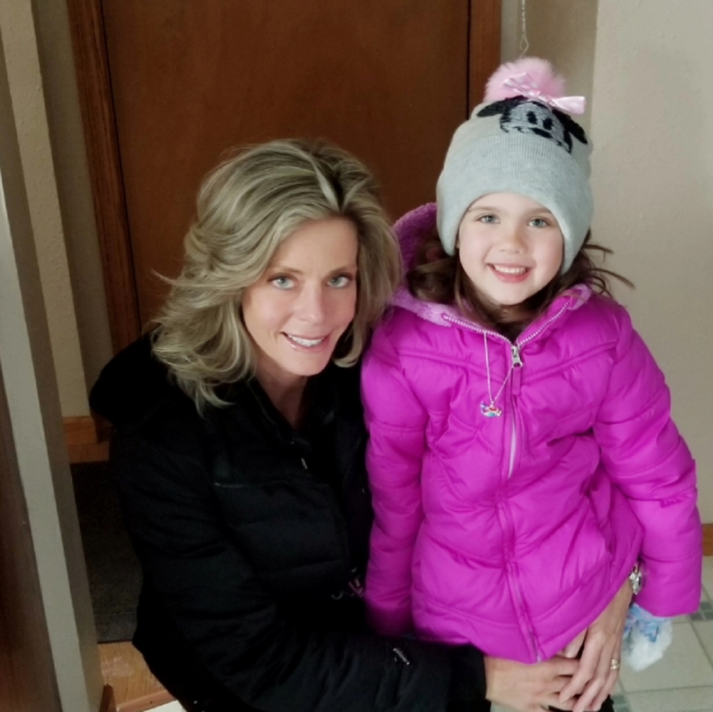 Meet your Posher, Trina Jean 👋 HI..  ❤😘